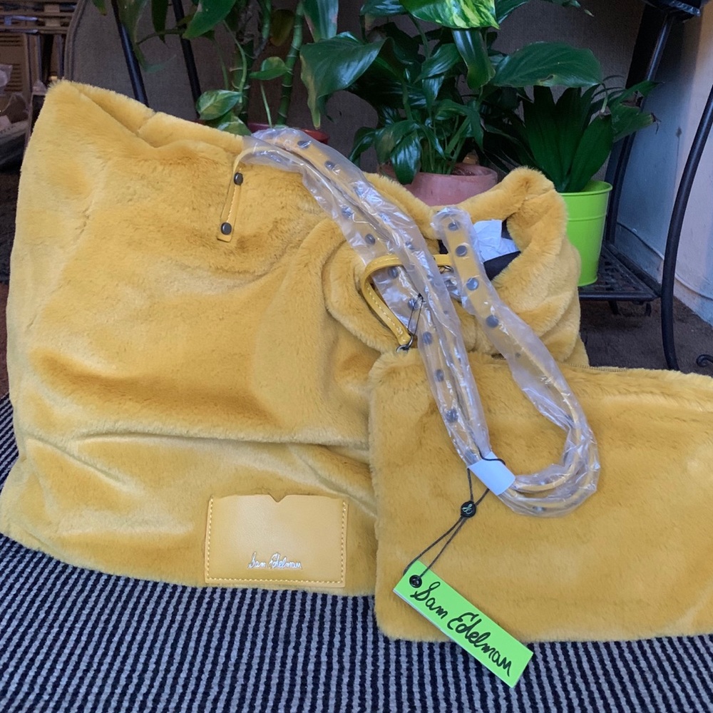 Brand new bag , has never been opened or used
